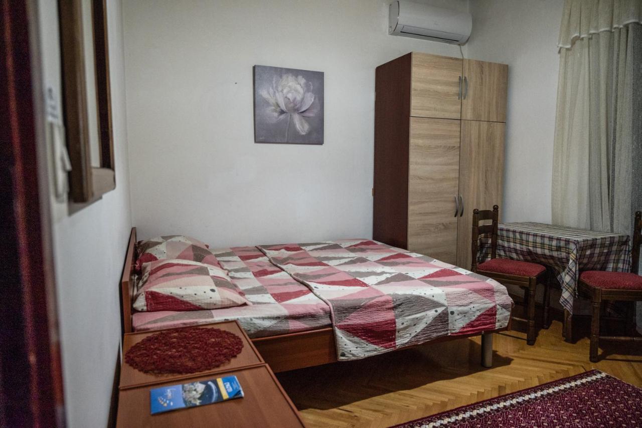 Hostel Center Ülgün Dış mekan fotoğraf